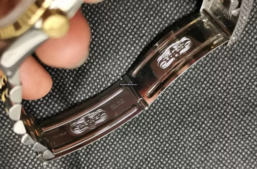 Best Replica Rolex Datejust 16233 Caliber 3135 Automatic Movement 36mm Gold/steel Case Mens/unisex Watch - Image 8