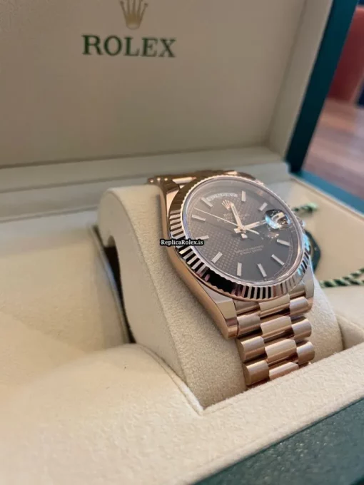 Suitable Fake Rolex Day-date 40 228235 Caliber 3255 Automatic Movement 40mm Rose Gold Case Mens/unisex Watch - Image 3