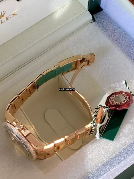 Mind-boggling Replica Rolex Gmt-master II 116718ln Caliber 3186 Automatic Movement 40mm Yellow Gold Case Mens/unisex Watch - Image 7
