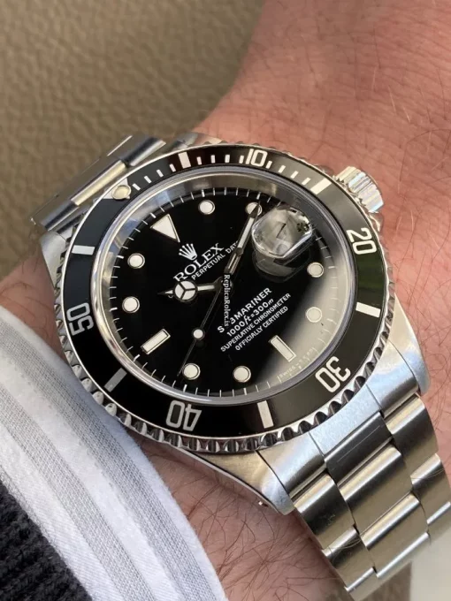 Fabulous Replica Rolex Submariner Date 16610 Caliber 3135 Automatic Movement 40mm Steel Case Mens/unisex Watch - Image 11