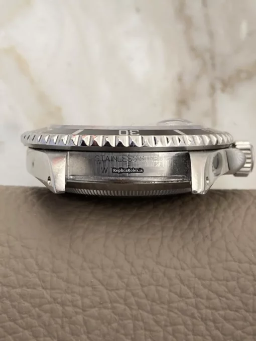 Fabulous Replica Rolex Submariner Date 16610 Caliber 3135 Automatic Movement 40mm Steel Case Mens/unisex Watch - Image 13
