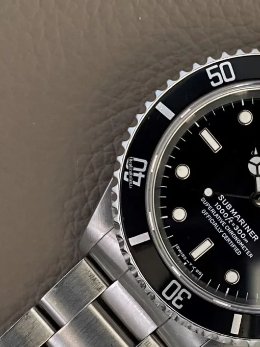 Fabulous Replica Rolex Submariner Date 16610 Caliber 3135 Automatic Movement 40mm Steel Case Mens/unisex Watch - Image 4