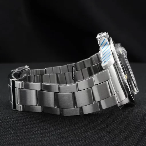 Wholesale Replica Rolex Submariner Date 1680 Caliber 1570 Automatic Movement 40mm Steel Case Mens/unisex Watch - Image 8