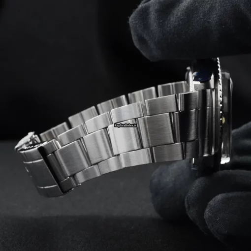 Wholesale Replica Rolex Submariner Date 1680 Caliber 1570 Automatic Movement 40mm Steel Case Mens/unisex Watch - Image 9
