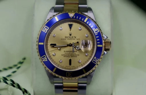 Superb Replica Rolex Submariner Date 16613 Caliber 3135 Automatic Movement 40mm Gold/steel Case Mens/unisex Watch - Image 4
