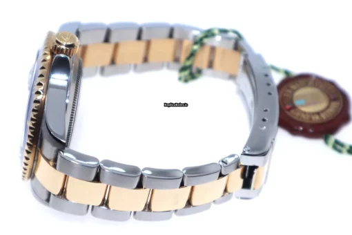 Superb Replica Rolex Submariner Date 16613 Caliber 3135 Automatic Movement 40mm Gold/steel Case Mens/unisex Watch - Image 6
