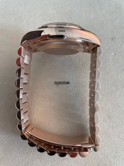 Wonderful Replica Rolex Day-date 36 128235 Caliber 3255 Automatic Movement 36mm Rose Gold Case Mens/unisex Watch - Image 4