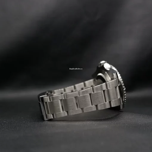 Fine Replica Rolex Submariner Date 116610lv Caliber 3135 Automatic Movement 40mm Steel Case Mens/unisex Watch - Image 4