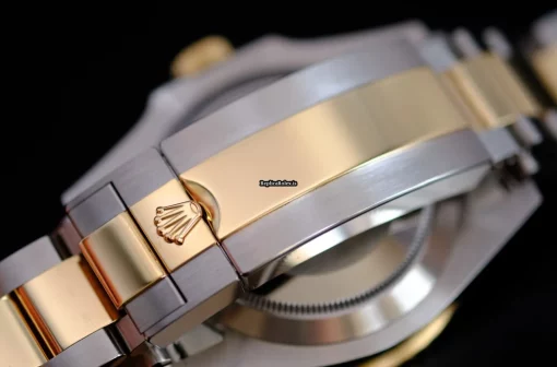 Fabulous Fakes Rolex Submariner Date 126613ln Caliber 3235 Automatic Movement 41mm Gold/steel Case Mens/unisex Watch - Image 14