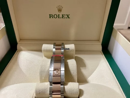 Great Fake Rolex Gmt-master II 126711chnr Caliber 3285 Automatic Movement 40mm Gold/steel Case Mens/unisex Watch - Image 5