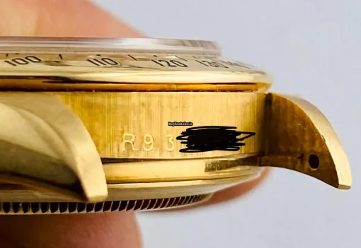 Quality Fake Rolex Daytona 16528 Caliber 4030 Automatic Movement 40mm Yellow Gold Case Mens/unisex Watch - Image 7