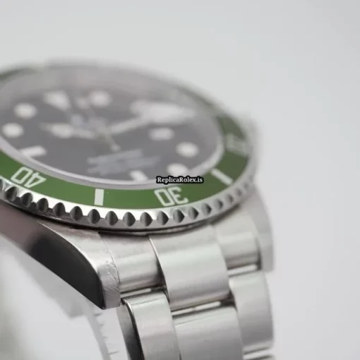 Remarkable Fakes Rolex Submariner Date 16610lv Automatic Movement 40mm Steel Case Mens/unisex Watch - Image 10