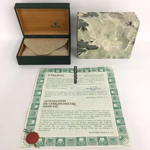 Trustworthy Replica Rolex Submariner Date 16613 Caliber 3135 Automatic Movement 40mm Gold/steel Case Watch - Image 10