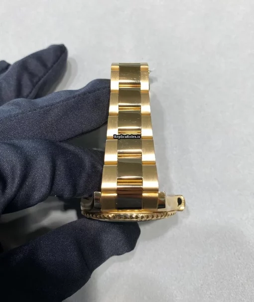 Special Knockoff Rolex Yacht-master 40 16628 Caliber 3135 Automatic Movement 40mm Yellow Gold Case Mens/unisex Watch - Image 3