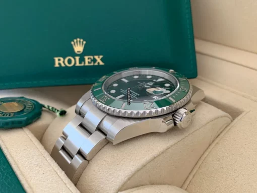 Aaa Replica Rolex Submariner Date 116610lv Caliber 3135 Automatic Movement 40mm Steel Case Mens/unisex Watch - Image 6