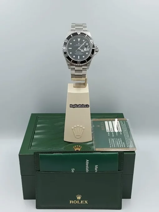 Suitable Replica Rolex Submariner Date 16610 Caliber 3135 Automatic Movement 40mm Steel Case Mens/unisex Watch - Image 2