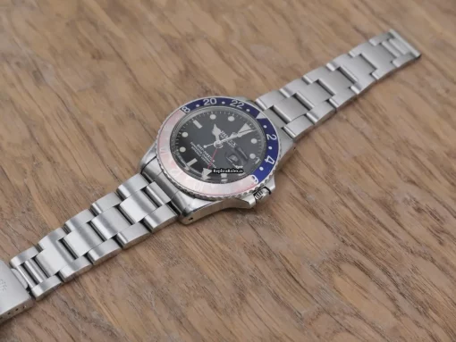 High Quality Replica Rolex Gmt-master 1675 Caliber 1570 Automatic Movement 40mm Steel Case Mens/unisex Watch - Image 2