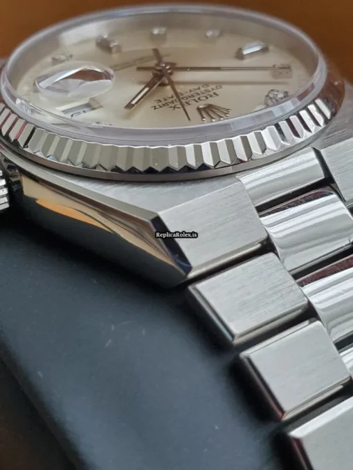 High Quality Replica Rolex Day-date Oysterquartz 19019 Caliber 5055 Quartz Movement 36mm White Gold Case Mens/unisex Watch - Image 6