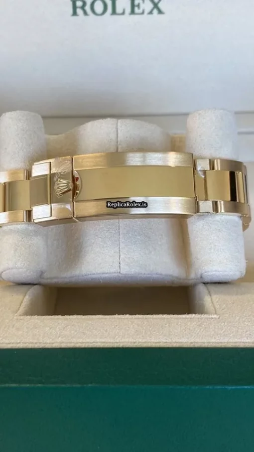 Suitable Replica Rolex Submariner Date 116618lb Caliber 3135 Automatic Movement 40mm Yellow Gold Case Mens/unisex Watch - Image 5