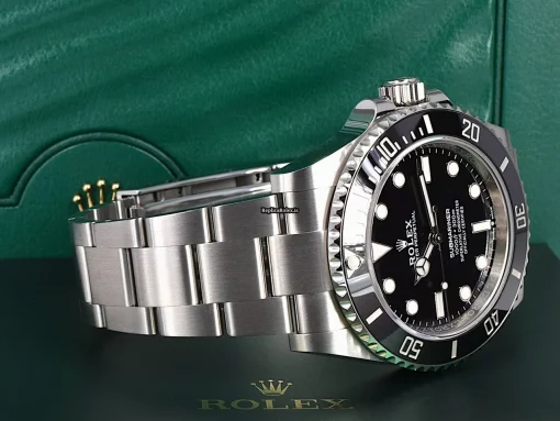 Fabulous Replica Rolex Submariner 124060 Automatic Movement 41mm Steel Case Mens/unisex Watch - Image 3