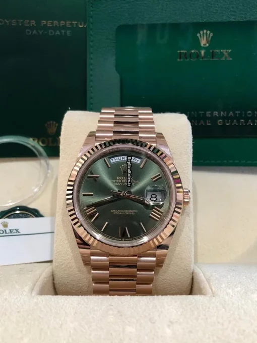 Incredible Copy Rolex Day-date 40 228235 Caliber 3255 Automatic Movement 40mm Rose Gold Case Mens/unisex Watch