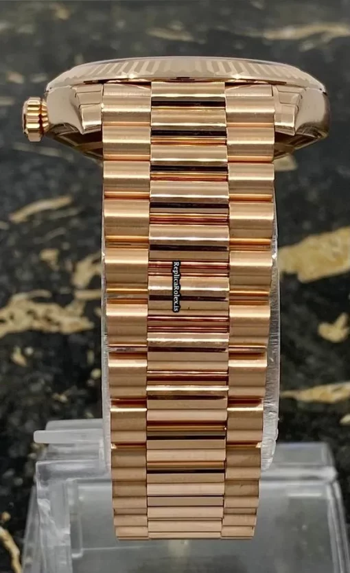 Trustworthy Fake Rolex Day-date 40 228235 Caliber 3255 Automatic Movement 40mm Rose Gold Case Mens/unisex Watch - Image 5