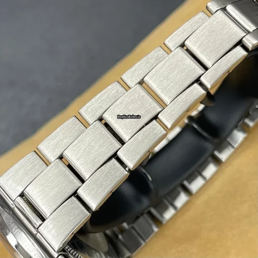 Remarkable Fake Rolex Oyster Perpetual 34 1007 Caliber 1570 Automatic Movement 34mm Steel Case Mens/unisex Watch - Image 9