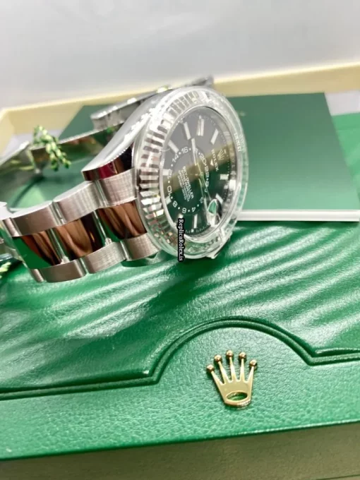 Luxury Replica Rolex Sky-dweller 326934 Caliber 9001 Automatic Movement 42mm Steel Case Mens/unisex Watch - Image 11