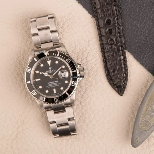 Distinctive Replica Rolex Submariner Date 168000 Caliber 3035 Automatic Movement 40mm Steel Case Mens/unisex Watch