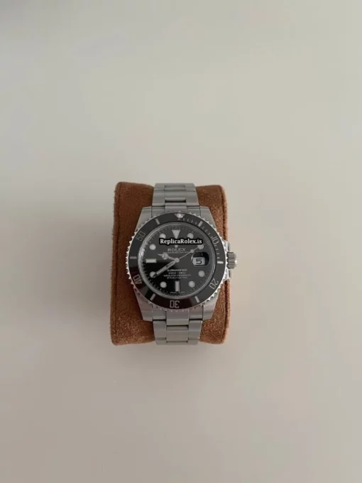 Fabulous Knockoff Rolex Submariner Date 16610 Caliber 3135 Automatic Movement 40mm Steel Case Mens/unisex Watch