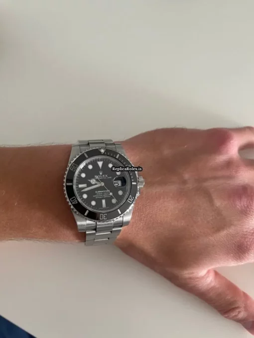 Fabulous Knockoff Rolex Submariner Date 16610 Caliber 3135 Automatic Movement 40mm Steel Case Mens/unisex Watch - Image 5