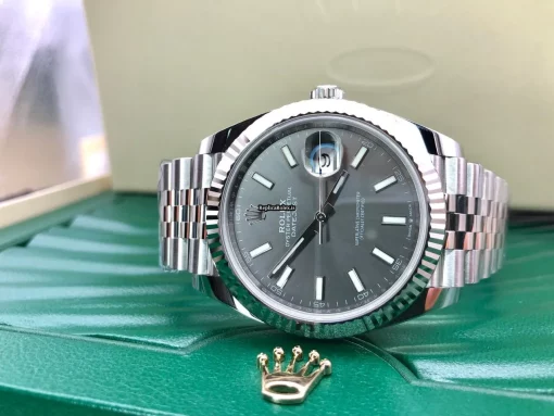 Well Made Replicas Rolex Datejust 126334 Automatic Movement 41mm Gold/steel Case Mens/unisex Watch - Image 2