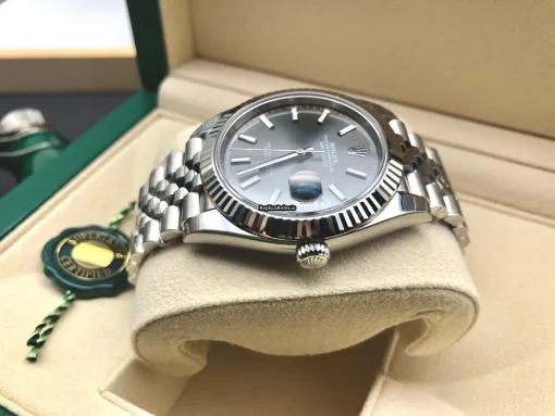 Well Made Replicas Rolex Datejust 126334 Automatic Movement 41mm Gold/steel Case Mens/unisex Watch - Image 6