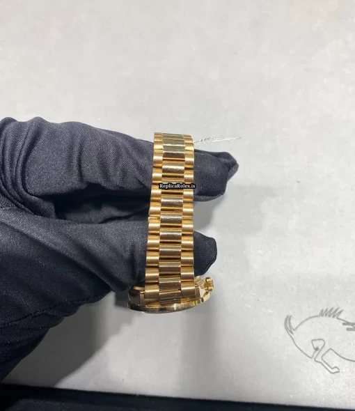 Fantastic Replica Rolex Datejust 68278 Caliber 2135 Automatic Movement 31mm Yellow Gold Case Womens Watch - Image 3