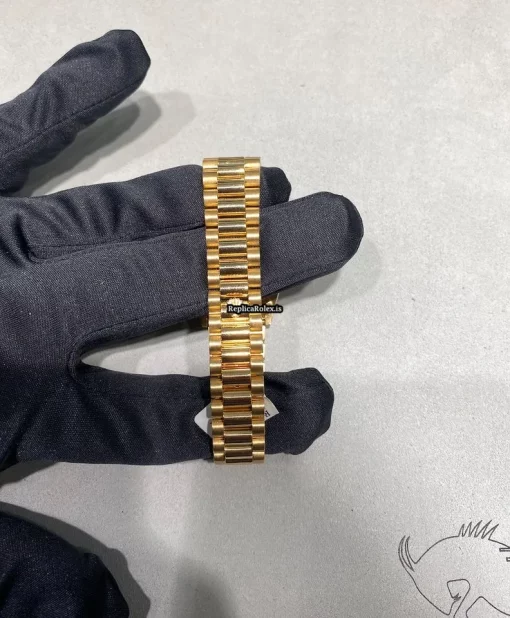 Fantastic Replica Rolex Datejust 68278 Caliber 2135 Automatic Movement 31mm Yellow Gold Case Womens Watch - Image 4