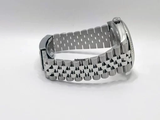 Beautiful Replica Rolex Datejust 126334 Caliber 3235 Automatic Movement 41mm Steel Case Mens/unisex Watch - Image 5