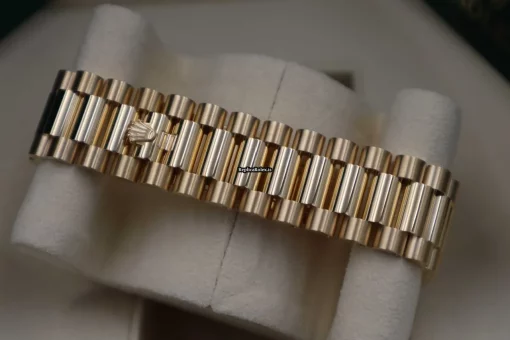 Remarkable Replica Rolex Day-date 40 228238 Caliber 3255 Automatic Movement 40mm Yellow Gold Case Mens/unisex Watch - Image 10