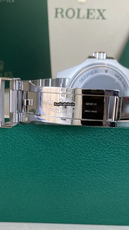 Fantastic Fakes Rolex Sea-dweller Deepsea 126660 Caliber 3235 Automatic Movement 44mm Steel Case Mens/unisex Watch - Image 6