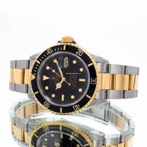 Terrific Replica Rolex Submariner Date 16613 Automatic Movement 40mm Gold/steel Case Mens/unisex Watch - Image 2