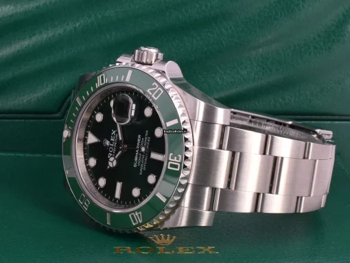 Epic Replica Rolex Submariner Date 116610lv Caliber 3135 Automatic Movement 40mm Steel Case Mens/unisex Watch - Image 3