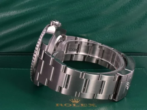 Epic Replica Rolex Submariner Date 116610lv Caliber 3135 Automatic Movement 40mm Steel Case Mens/unisex Watch - Image 4