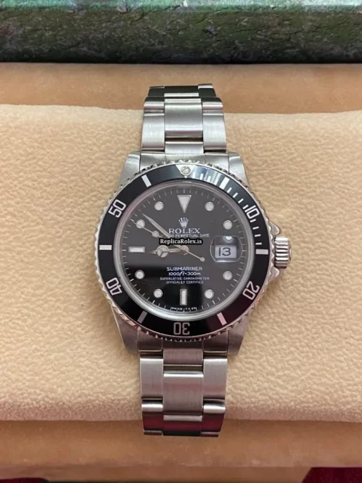 Quality Fake Rolex Submariner Date 16800 Caliber 3035 Automatic Movement 40mm Steel Case Mens/unisex Watch - Image 3