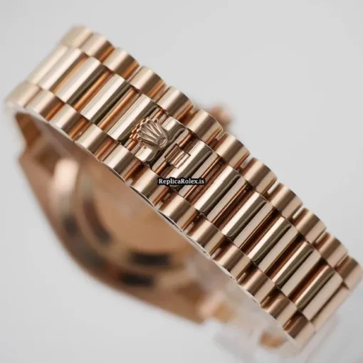 1:1 Knockoff Rolex Day-date 40 228235 Automatic Movement 40mm Rose Gold Case Mens/unisex Watch - Image 6