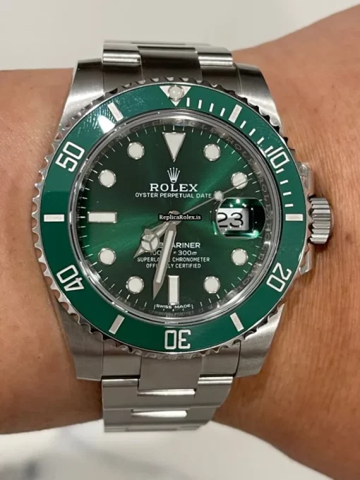 Excellent Fakes Rolex Submariner Date 116610lv Caliber 3135 Automatic Movement 40mm Steel Case Mens/unisex Watch - Image 2