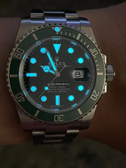 Excellent Fakes Rolex Submariner Date 116610lv Caliber 3135 Automatic Movement 40mm Steel Case Mens/unisex Watch - Image 7