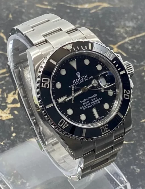 Well Made Replica Rolex Submariner Date 116610ln Caliber 3135 Automatic Movement 40mm Steel Case Mens/unisex Watch - Image 8
