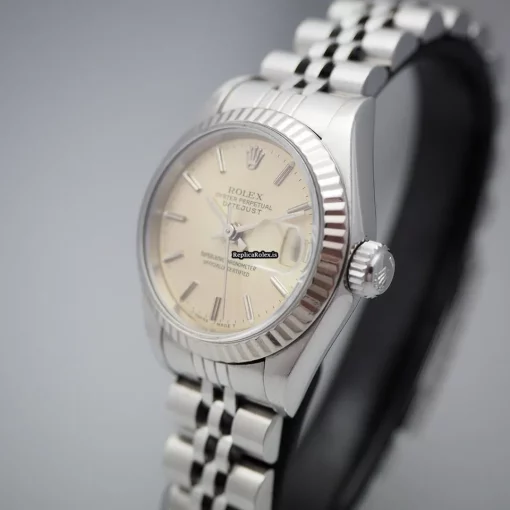 High Quality Fake Rolex Lady-datejust 69174 Caliber 2135 Automatic Movement 26mm Gold/steel Case Watch - Image 3