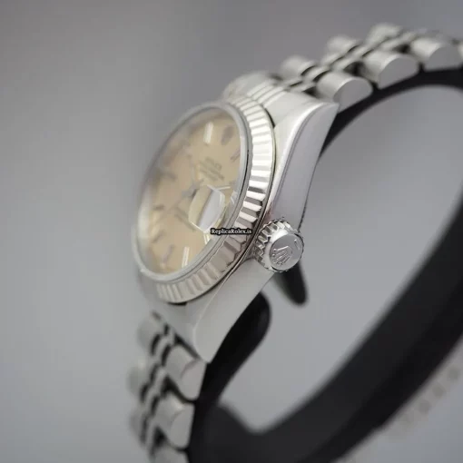 High Quality Fake Rolex Lady-datejust 69174 Caliber 2135 Automatic Movement 26mm Gold/steel Case Watch - Image 4