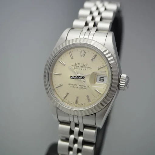 High Quality Fake Rolex Lady-datejust 69174 Caliber 2135 Automatic Movement 26mm Gold/steel Case Watch - Image 6
