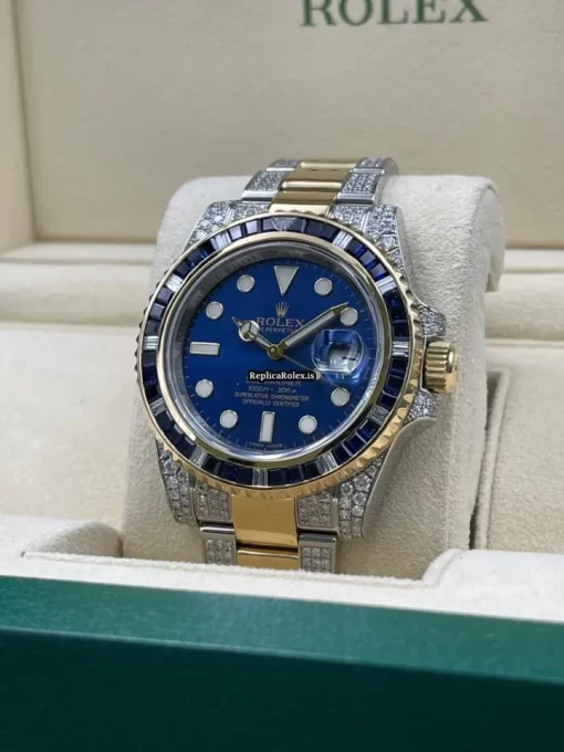 Trustworthy Replica Rolex Submariner Date 116613lb Caliber 3135 Automatic Movement 40mm Gold/steel Case Mens/unisex Watch - Image 3